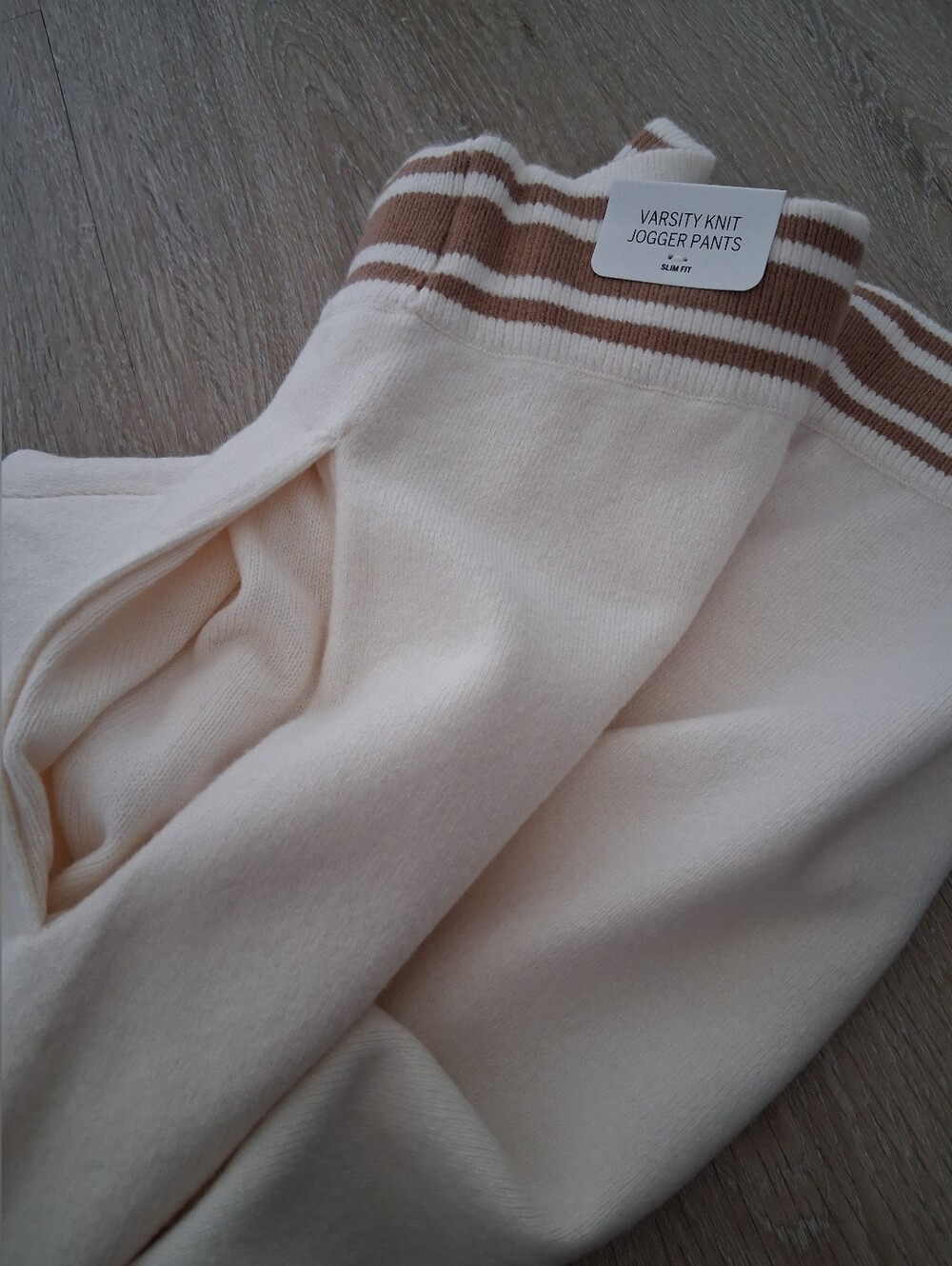 PINK Victoria's Secret Cream High-Waist Joggers with Tan Stripe Waistband - Picture 8 of 8